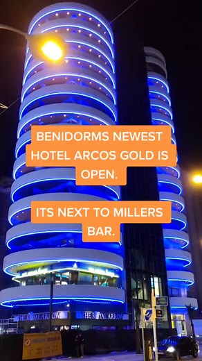Exploring 2022: A Fun Night at Miller's Bar Benidorm with Arcos Gold