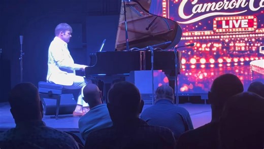 Wilton Manors, Florida….Thank YOU Incredible evening at the Gray Box Theater! | Cameron Cody