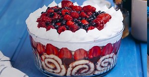 Summer Berry Trifle: Simple, Gorgeous & Make-Ahead!