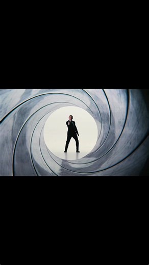 We need a new 007 #fy #jamesbond #viral #danielcraig #vibes | Daniel Craig