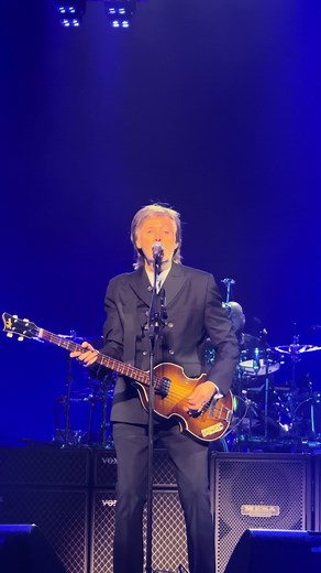 Paul McCartney Performs 'Help!' in Chicago Concert