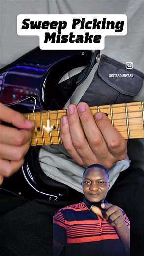1.1K views · 135 reactions | Wrong and Right ways to use sweep picking ❤️ CC: GITARDUNYANSII #2025シ2025 #viralpost2025シ2025 #viralpost2025シ | Uku-ubong Ammamah | Facebook