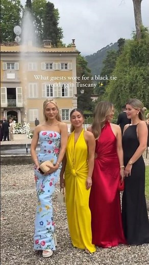 Tuscany Wedding guest outfits | Wedding guest dresses destination wedding Italy |credit@sophieelkus