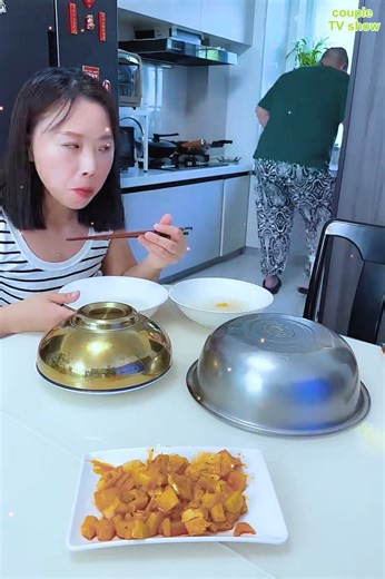 33K views · 734 reactions |  Husband Says “I’m Full” but Still Eating! 藍❤️ | Couple TV Show | Facebook