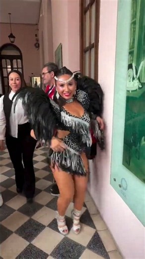 BAILANDO SAMBA CON ALEGRIA Y PASION 😍✨💃 #samba #brasil #riodejaneiro #dance #love #shortshorts