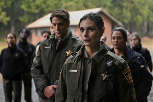 Stream It Or Skip It: 'Sheriff Country' on CBS, a 'Fire Country' spinoff about a sheriff keeping law and order in the small town where she grew up