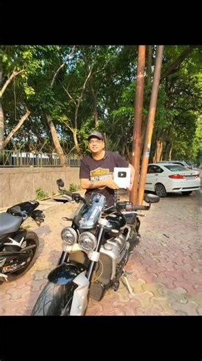 Riding on and on with the Highwaymen Superbikers 😎