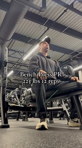 Excited for the new PR today with 225. Still can’t believe I could barely do 225 one time at the beginning of last year. Shoulder still feels it from time to time, so the key is going to be staying smart and not getting too excited. • • • #gym #gymmotivation #gymlife #fitnessinfluencer #workout #workoutmotivation #bodybuilding #bodybuilder #pushday #chestday #fyp | Glenn Kelich