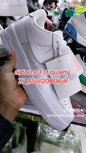Nike Air Max vs Air Force: Which Sneaker Fits Best?