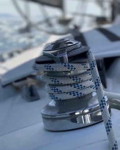 Online course for beginners in sailing