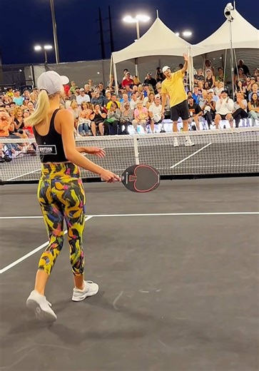 When Dirk Nowitzki hit the worst shot in pickleball history. 🫣 @Carvana PPA Tour #dirknowitzki #agassi #pickleballtiktok #pickleballhighlights #pickleballcourt