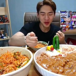 Mukbang on Reels