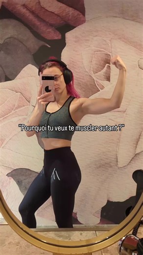 Parfois je me sens triste, j'ai l'impression de pas avancer, de pas atteindre ce que je voudrais, de pas en faire ASSEZ 🥲🥲 Et finalement, faire mon sport et sentir ma force, ma souplesse, mes muscles, ça me rend heureuse et fière de moi et de ce que j'accomplis déjà 💗 Je ne veux jamais cesser de bouger et muscler mon corps