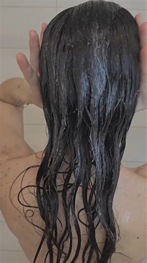 CeraVe, shampoo and conditioner is the right products if you have oily or curly hair #cerave #luxury