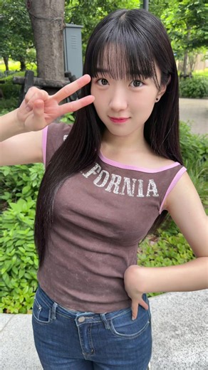 今日暑かった🫠🫠 ヤンマガWebとヤンマガCLUBたくさん見てね~‼️ #ミスマガジン2027#白石杏衣#sjk#09#おすすめ