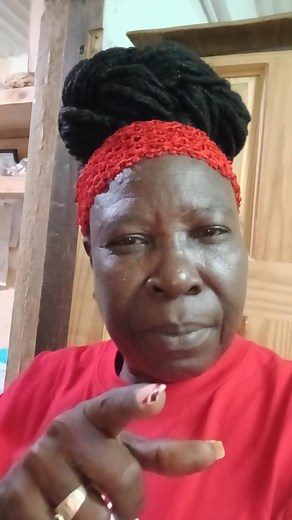 Let's not fight each other. My mood is red. | Agnes Chester