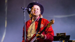 Win Butler Talks Universal Health Care With Bernie Sanders’ Team: Watch