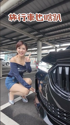 The Škoda Superb Combi SportPlus truly lives up to its reputation as the king of station wagons! ...