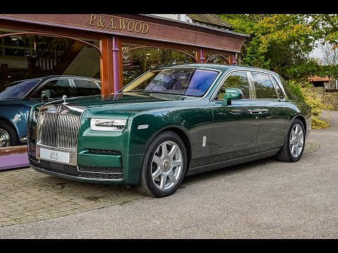 Rolls-Royce Phantom VIII Balmoral Green