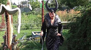 Bad Kid Magic Transform The Mermaid in Pool Finger Family Song Nursery Rhyme Playground for kids-2Pa