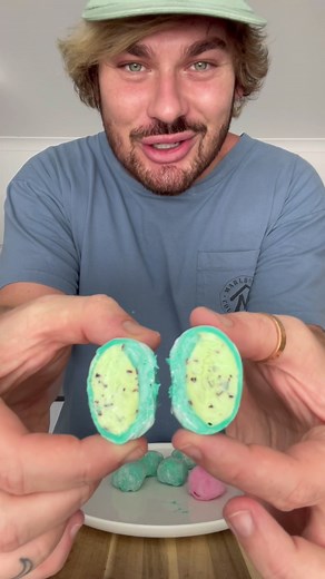 Homemade Mochi Taste Test: Strawberries & Cream vs Choccy Mint