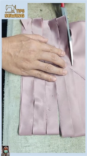 19K views · 68 reactions | Tips for cutting fabric for straps #tips #tipsandtricks #sewing #sewinghacks #tipsandtrick | Sewing Tips | Facebook