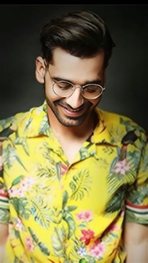 punjabi vibes on Instagram: "Sakhiyaan❤️ . Song: Sakhiyaan Singer: @maninderbuttar #lovesong #sakhiyaan #maninderbuttar #feelthesong #musicedits #musiclovers #punjabisong #explorereels #reelsındia #reelkarofeelkaro"