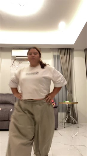 Footwork Tutorials for Dance Trends with Beejane