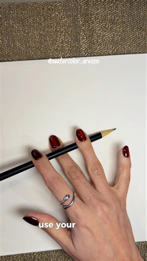 How to draw a perfect circle just with hand 🖐️ #circle #drawingtutorial #howtodraw #easydraw