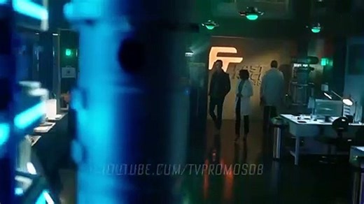 The Flash S08E18 The Man in the Yellow Tie