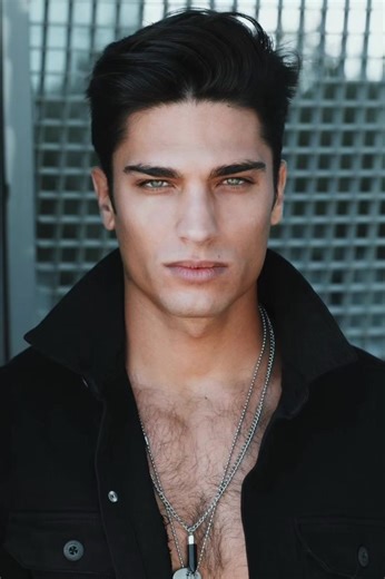 Matt Bomer Humble Upgrade