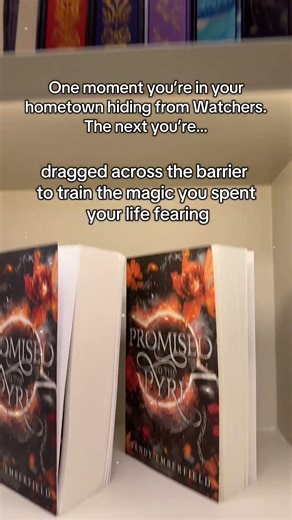 Your next romantasy obsession Promised to the Pyre ❤️‍🔥 #promisedtothepyre #booktubetbr