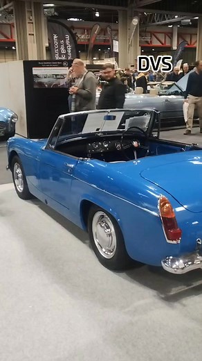 The Midget produced by MG between 1961-1979, reviving a previously used pre-war name. Based on the Austin-Healey Sprite, Midget used various A-Series engines (948cc to 1275cc) before possibly switching to a 1493cc Triumph Spitfire engine in the final version from 1974-1979. But have you owned one? #morrisgarages #healeysprite #morriscowley #britishheritage | Darren Vel Satis