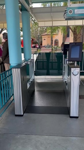 New Turnstiles with MagicBand Touchpoints Installed at Disneyland Resort