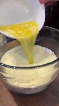 How to make hot, buttery Cornbread. #cornbread #homemade... #Shorts #the.bread.and.butter