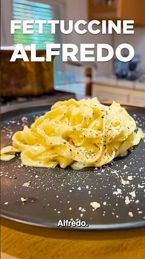 Traditional Fettuccine Alfredo - Chef Clif Master Class
