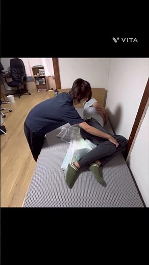 介護紙おむつの交換