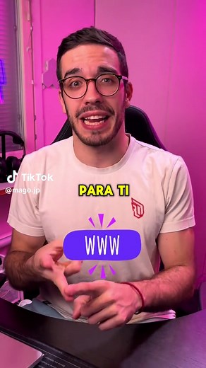 👨🏻‍💻: Gracias a esta herramienta vas a poder crear una página web completamente gratis con inteligencia artificial 😊 #estudiantes #autonomos #inteligenciaartificial #paginasweb #ahorrar #gratis #desdecasa #trucostiktok #wegic