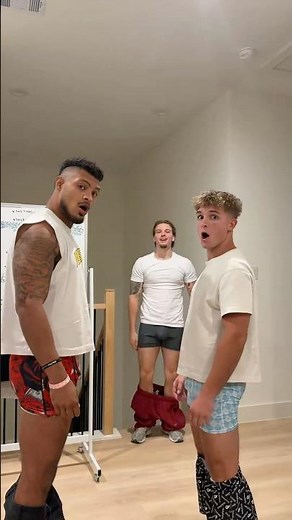 Cute gay guys 🥹 #gaytiktok #lgbtiq #love #lgbtcommunity