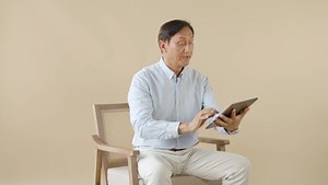 Learning comes naturally when it’s in your language. Make your training content right for everyone, everywhere: https://hubs.ly/Q029ql1x0 | RWS