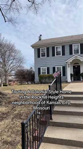 Touring A Colonial Style Home with timeless charm in the Rockhill Heights neighborhood of Kansas City, Missouri. 5701 Central Street Listing Agents: Tom Suther Brokerage: Compass If you’re buying or selling in Kansas City and need experienced representation, feel free to reach out: Anthony@HousesofKansasCity.com or HousesofKansasCity.com Follow for more Kansas City homes #ColonialHomes #HouseTour #KansasCity