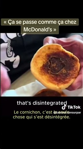 un burger Mac Donald qui à plus de 20 ans