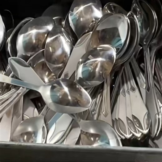 How To Manufacture Quality Restaurant Spoon & Spoon Manufacturing Process. #howitsmade #howitsmadematters #fypchallenge #diyproject #spoon | How Its Made