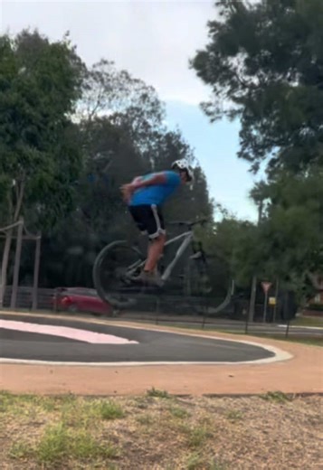 Sui Claps for Jubes: Bigger Jumps Ahead!