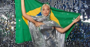 Beyoncé aparece de surpresa no Brasil e os fãs vão à loucura