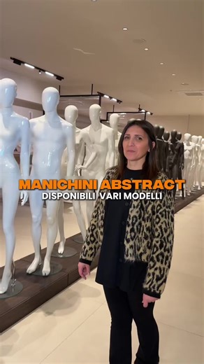 Manichini Abstract. Vari modelli in diverse finiture disponibili. Linee pulite e forme moderne per mettere al centro il capo espost. Ideali per vetrine, showroom e punti vendita. • Ampia gamma di modelli • Diverse finiture disponibili • Soluzioni adatte a ogni concept espositivo 📩 Contattaci per info e disponibilità 🔗 www.centronegozi.it Ti aspettiamo 📍 CIS NOLA - Isola 5, lotto 539-540