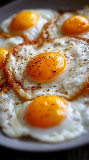 126K views · 82 reactions | 陋肋 No pills. No magic. Just real food. The Keto plan that actually works — based on your body type. Take the test, follow the plan, and feel the change in 10 days. | Ketogoapp | Facebook