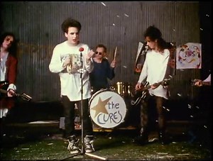 THE CURE Friday I'm in Love (1992)