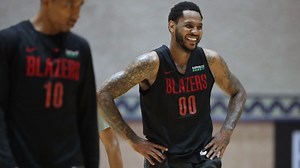 Blazers' Carmelo Anthony slims down ahead of switch to small forward
