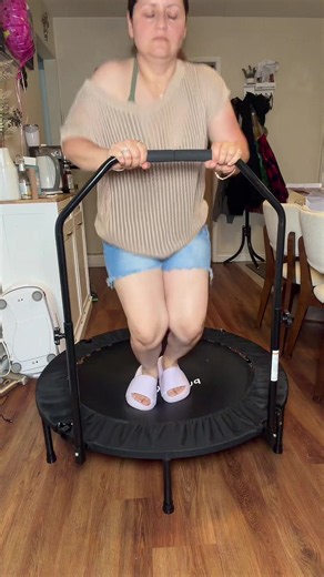 Trampolín plegable para ejercicio en casa: fácil y rápido